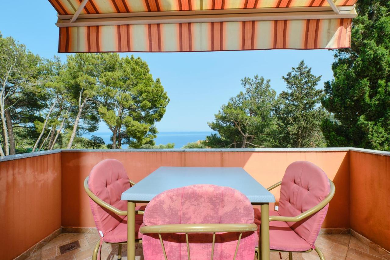Apartments With A Parking Space Cunski, Losinj - 7867 Εξωτερικό φωτογραφία