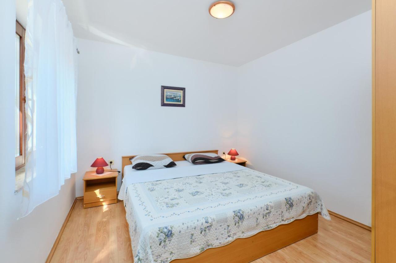 Apartments With A Parking Space Cunski, Losinj - 7867 Εξωτερικό φωτογραφία